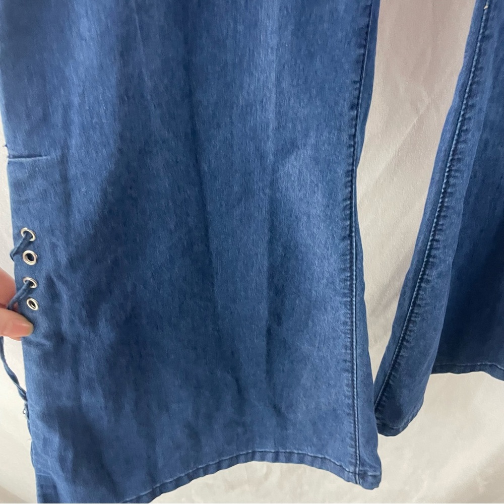 Flare Gromet Lace up Jeans - Picture 6 of 10